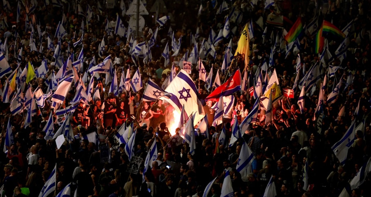 İsrail’de büyük kriz: Halk sokağa döküldü