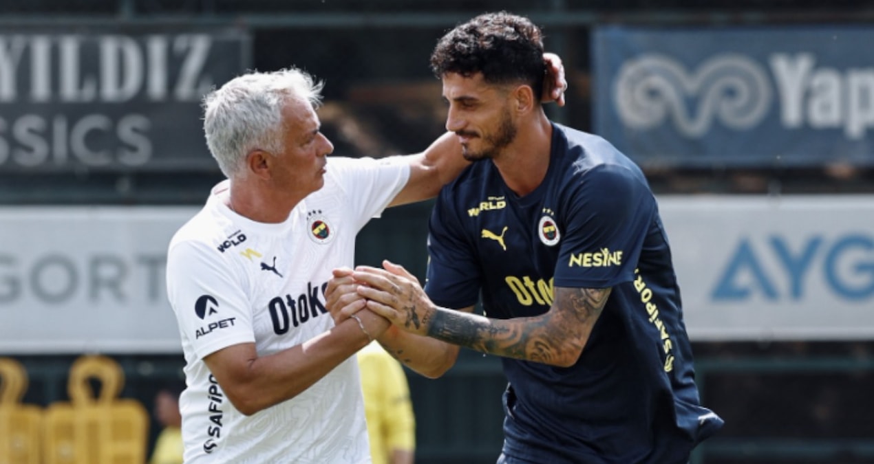 Mourinho, Samet Akaydin’ı hayata döndürdü