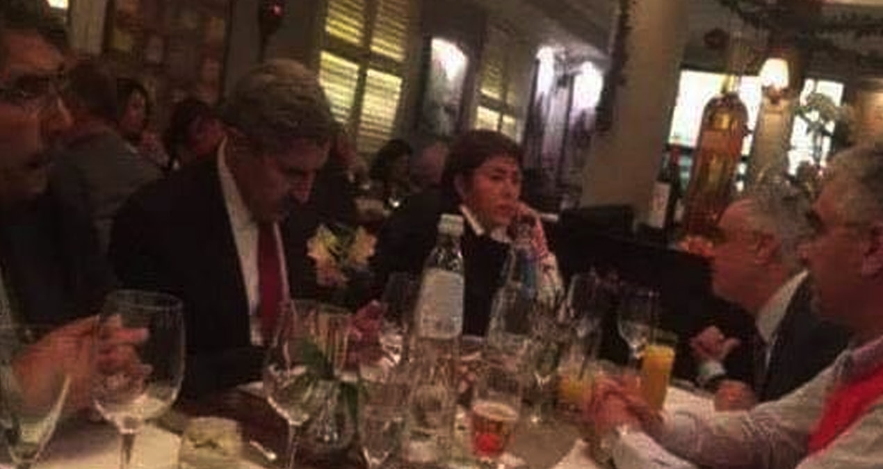 Terör örgütünün iki yöneticisiyle yemek yemişler: AKP’ye helal olan CHP’ye neden suç?