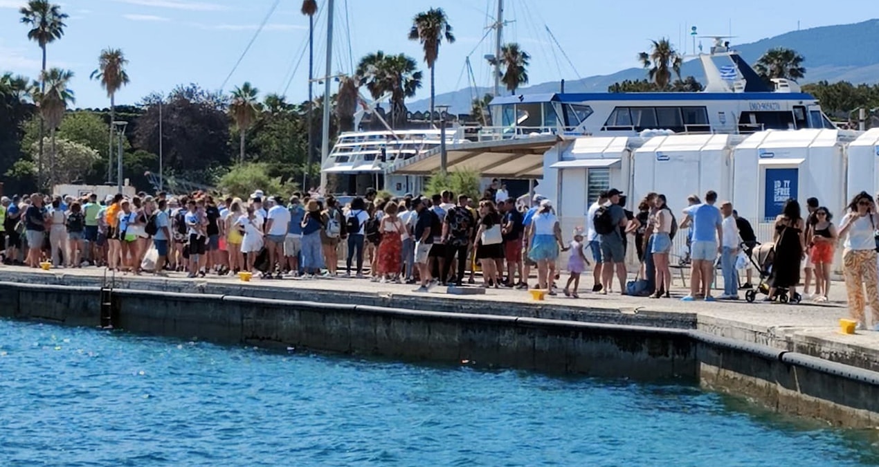 Türkler akın etmişti: Yunanistan’dan kapıda vize hamlesi