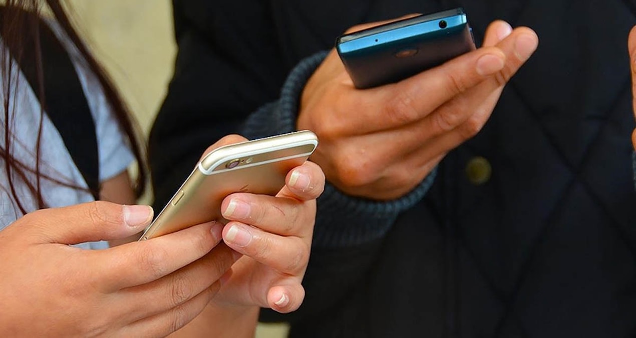 Uzmanlar uyardı: Hareket halindeyken cep telefonundaki bu işlevi kapatın!