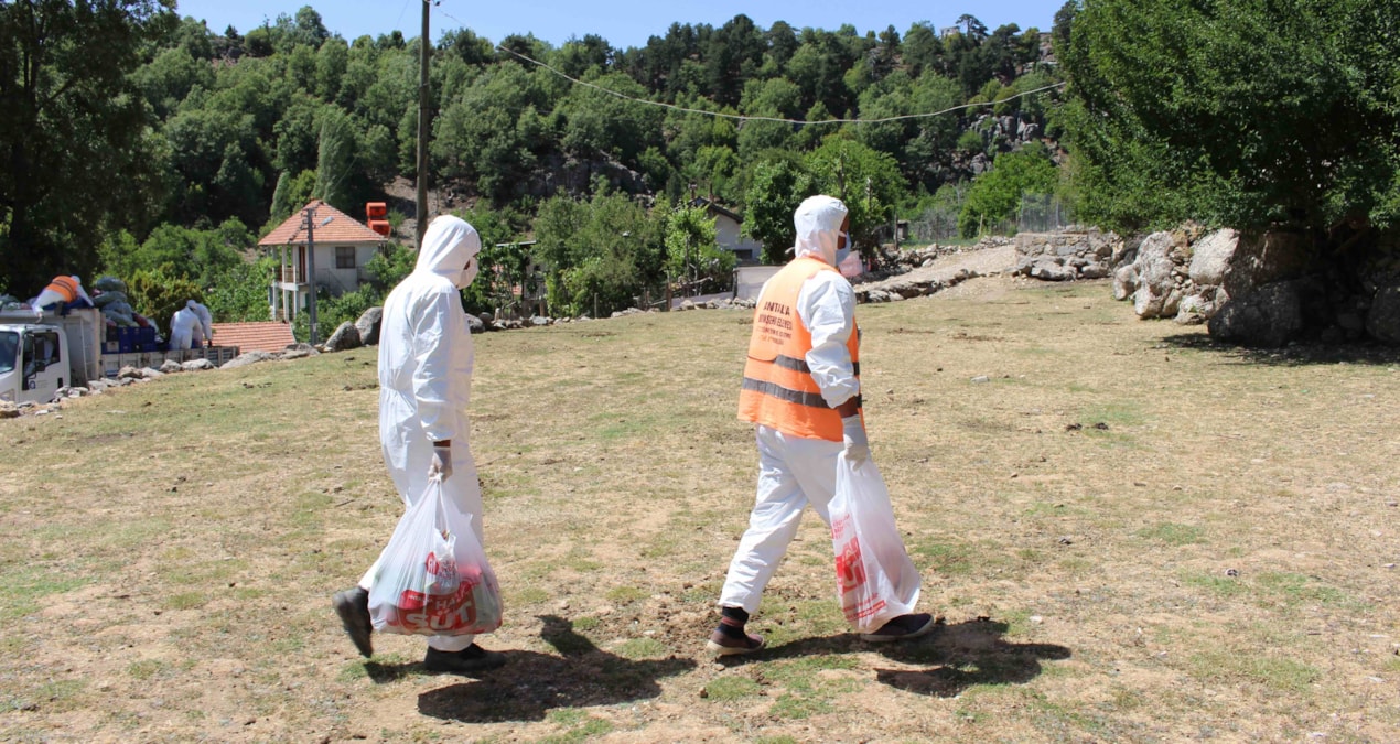 Yeni salgın durdurulamıyor : O bölgelere giriş-çıkış kapatıldı