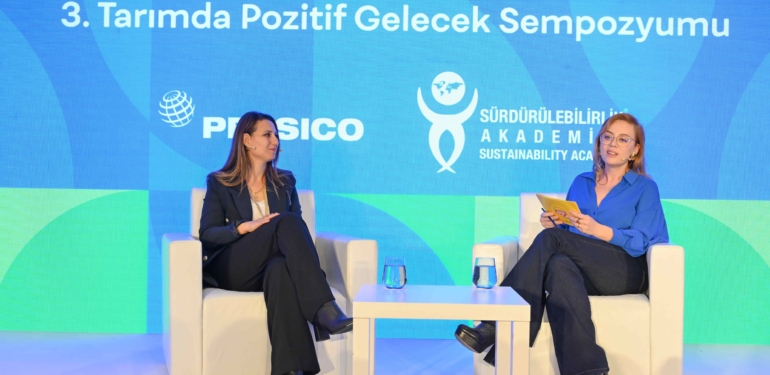 Başarılı Oyuncu Demet Evgar, 3. Tarımda Pozitif Gelecek Sempozyumu’na Katıldı