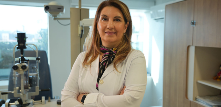 Geceleri geçmeyen baş ağrısı glokomun habercisi olabilir!