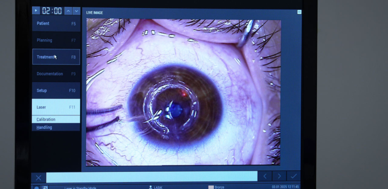 Meryem’in görme umudu Medipol’de yeşerdi